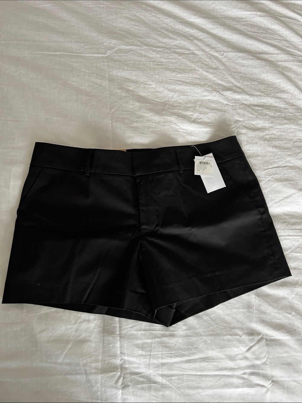 Mariana Black Tailored Bermuda Shorts